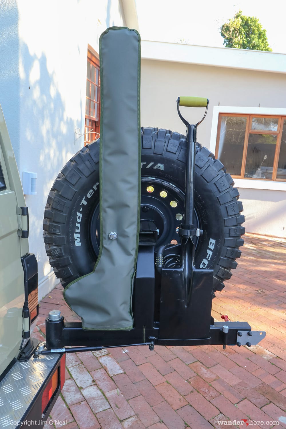 Gobi-X Dual Wheel Carrier With Hi-Lift Jack & Shovel Mounts